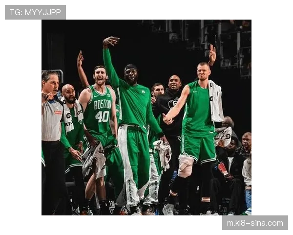 凯尔特人防守效率保持联盟前列 双塔体系展现适应性调整